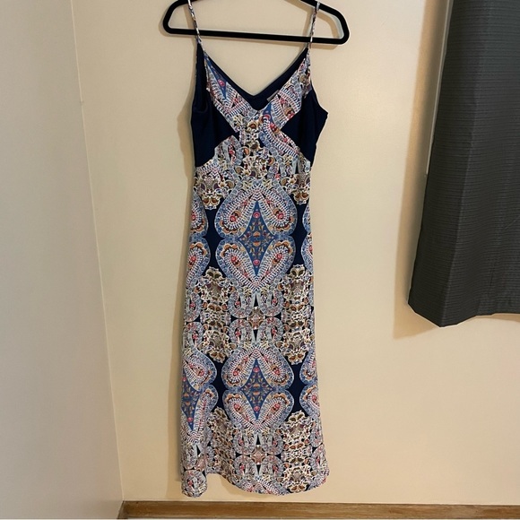 XHILARATION Butterfly Graphic Print Spaghetti Strap, Side Zip, Maxi Dress Size M - Picture 2 of 14